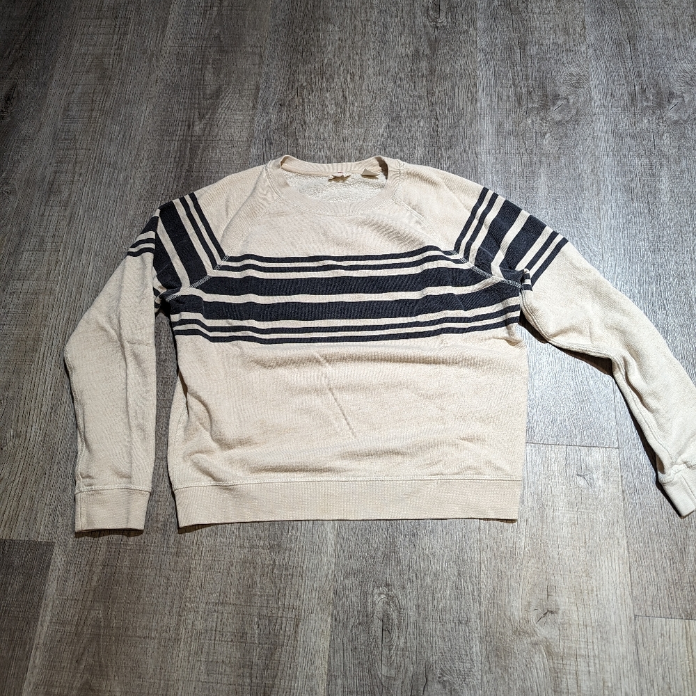 Levi's Sweater